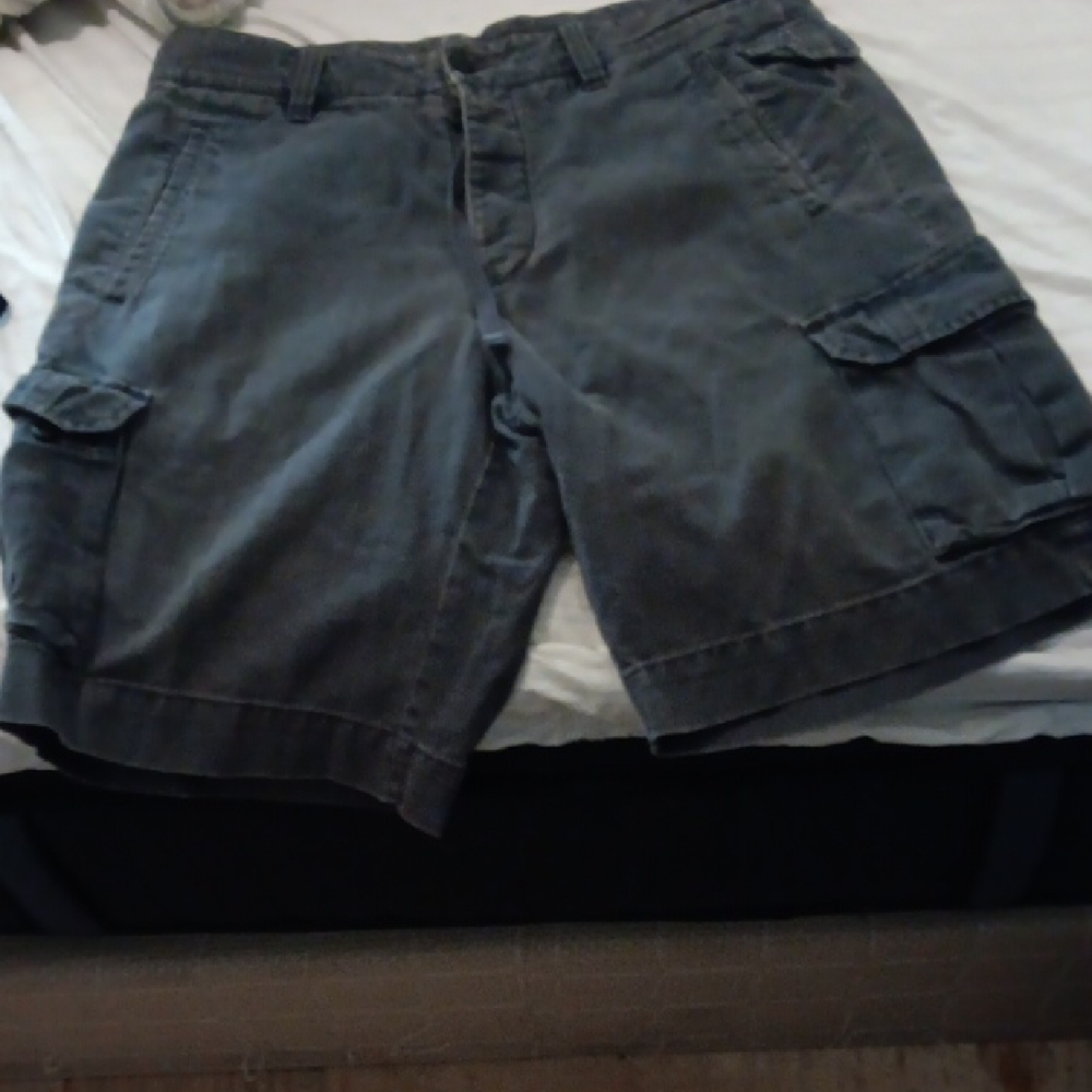 Men's Gray Cargo Shorts